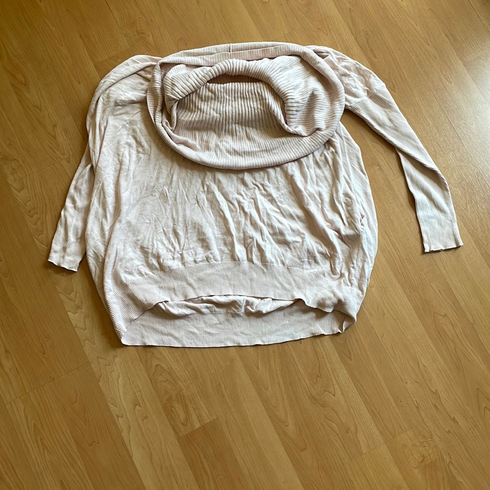 Tunic turtleneck sweater. Size medium.